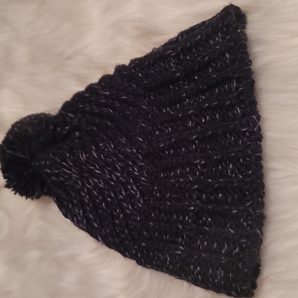 Addias Winter Hat - Picture 2 of 3